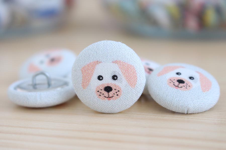 Пуговица Sweet Dog 002 23мм